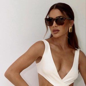 AUREUM Cait Gold Earrings